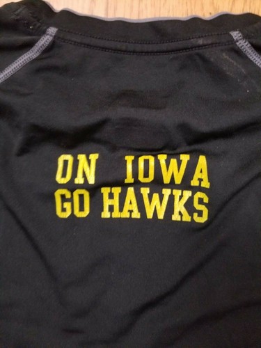 Iowa Hawkeyes Nike Pro Dri-Fit Men's T-Shirt Sz. S - Picture 4 of 4