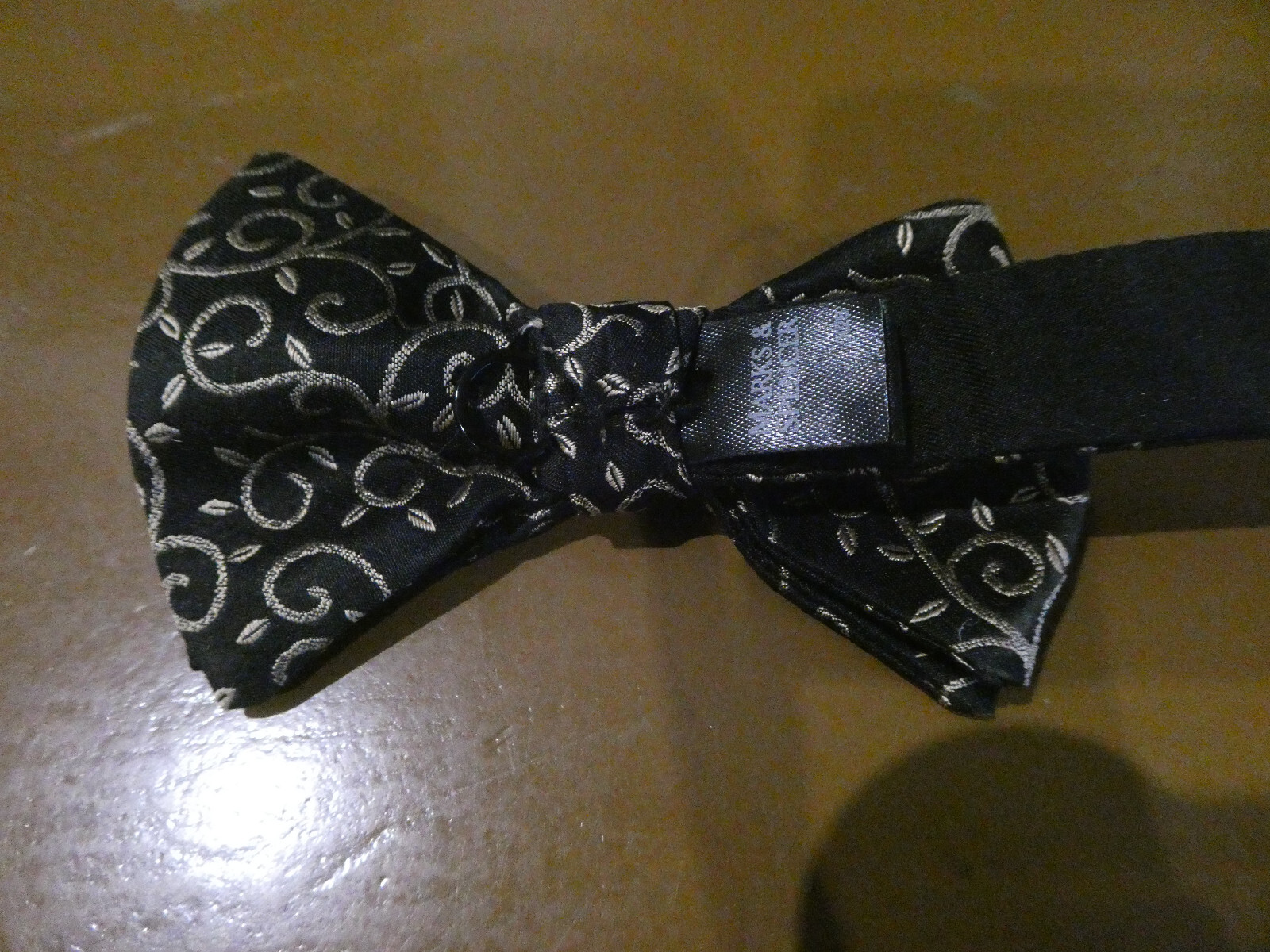 Picture 2 of 6