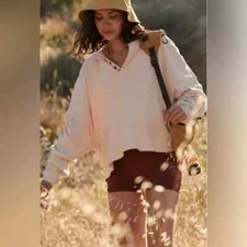 Free People Flow State Layer Relaxed Top NWOT Size M Color Peach/Oramge