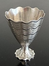 alter Eierbecher, Silber, egg cup