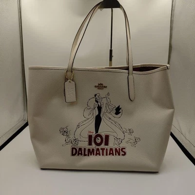7 193 COACH 101 Dalmatians Tote Bag - Image 1 of 4