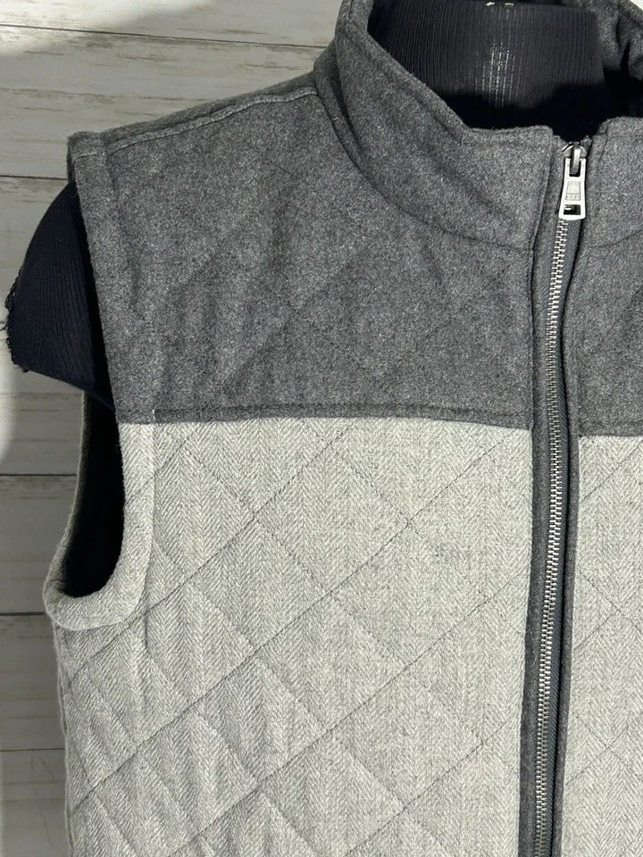 BKE Jeans Co Men Size Large INSULATED Quilted Sleeveless WOOL Puffer Vest jacket - Image 2 of 4