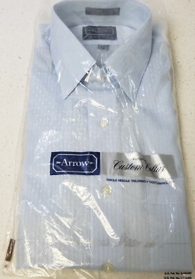 Arrow Cluett Men s Long Sleeve Button Up Dress Shirt M 15½-32 Blue Semi Tapered