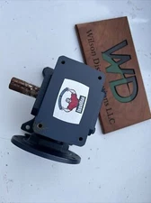 Grove Gear GRG8210121.00+U821 Right Angle Speed Reducer Worm Gear Drive 5:1