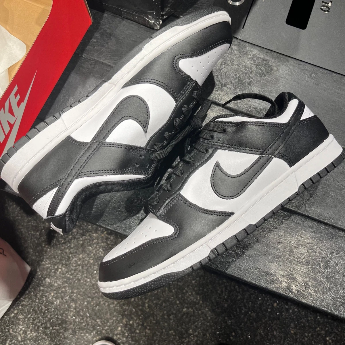 nike dunk low retrowhite black panda 2021