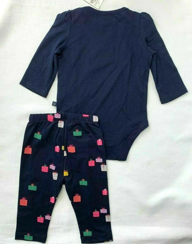 全新带标签 Gap Baby 男孩女孩 3-6 Mon Mom's Favorite 礼物 圣诞紧身衣裤套装 — 第 3/4 张图片