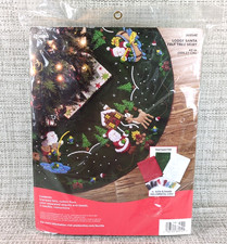 Bucilla LODGE SANTA Felt Tree Skirt 43" Kit 86954E SEALED