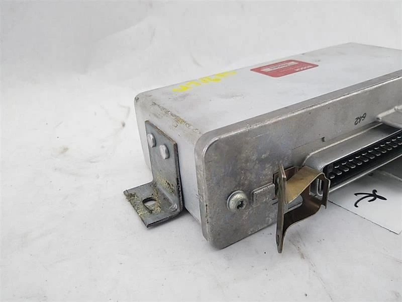Módulo de control informático BMW 318i E30 sedán ECM ABS compatible con 1991 1992 Foto 3 de 4