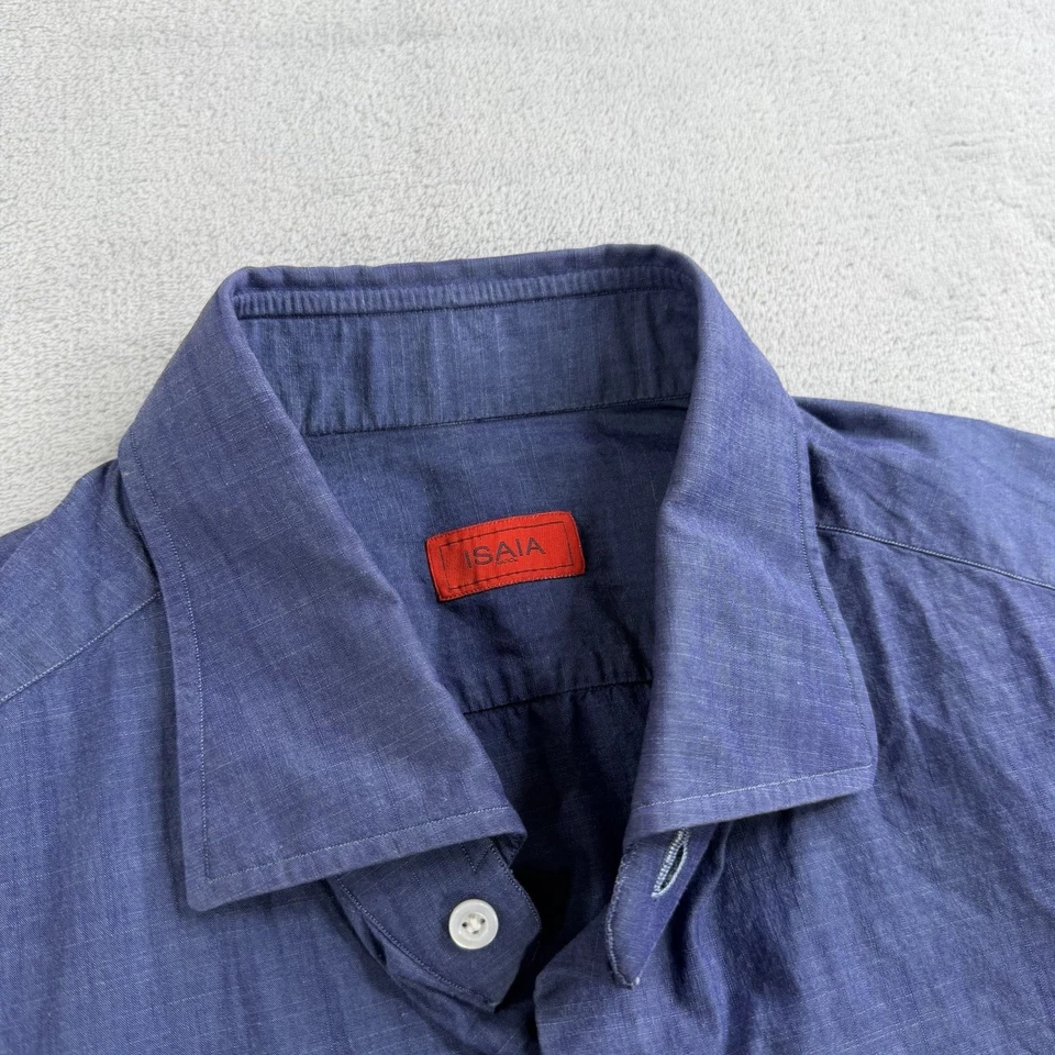 Camisa Isaia Napoli Cambray Para Hombres 16.5 42 Algodón Abotonado Italia Corte Azul Foto 2 de 4