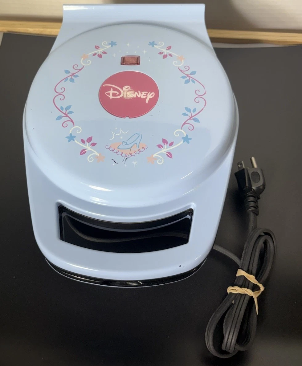 Vintage 2005 Disney Cinderella Blue Waffle Maker Cinderella's Coach WORKS