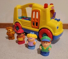 Playskool Hasbro Wheels On The School Bus With All Figures Working