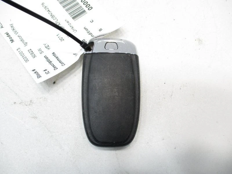 08-17 AUDI A5 ONLY KEY 42096 - Image 3 of 4