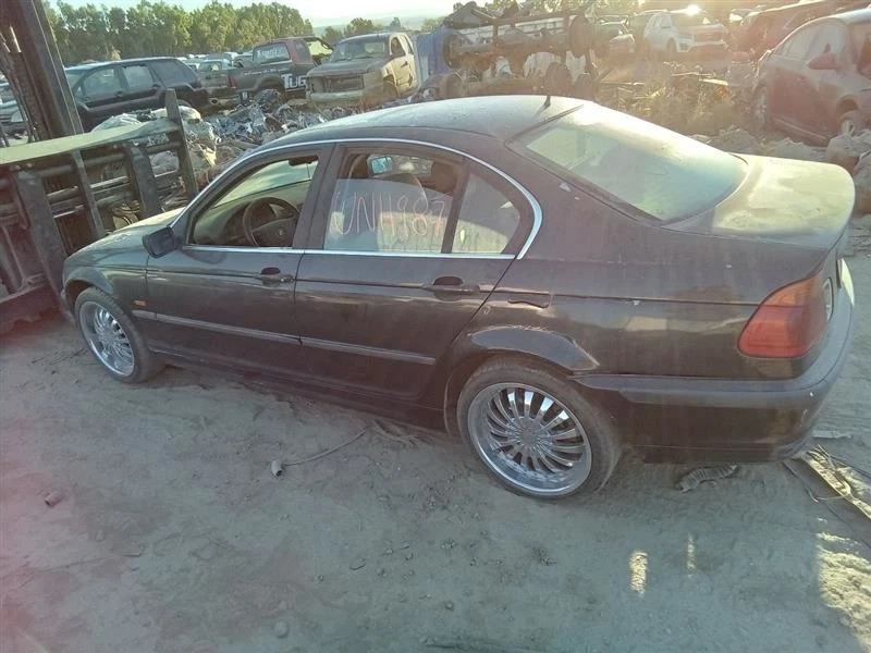 Engine ECM Electronic Control Module Fits 99-00 BMW 328i 26235447 Foto 3 de 4