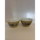 Vintage Pyrex Homestead Mixing Bowls 401 Set of 2