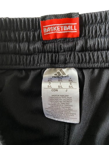 Adidas Basketball Shorts Teen Boys Size Small 26x11 Good Condition - Picture 4 of 7