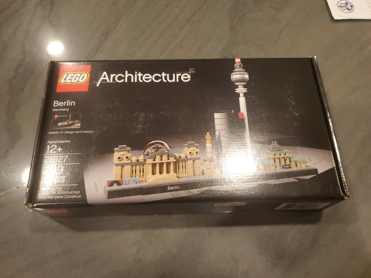 Lego Architecture 21027 Berlin Skyline New Sealed in Excellent Box