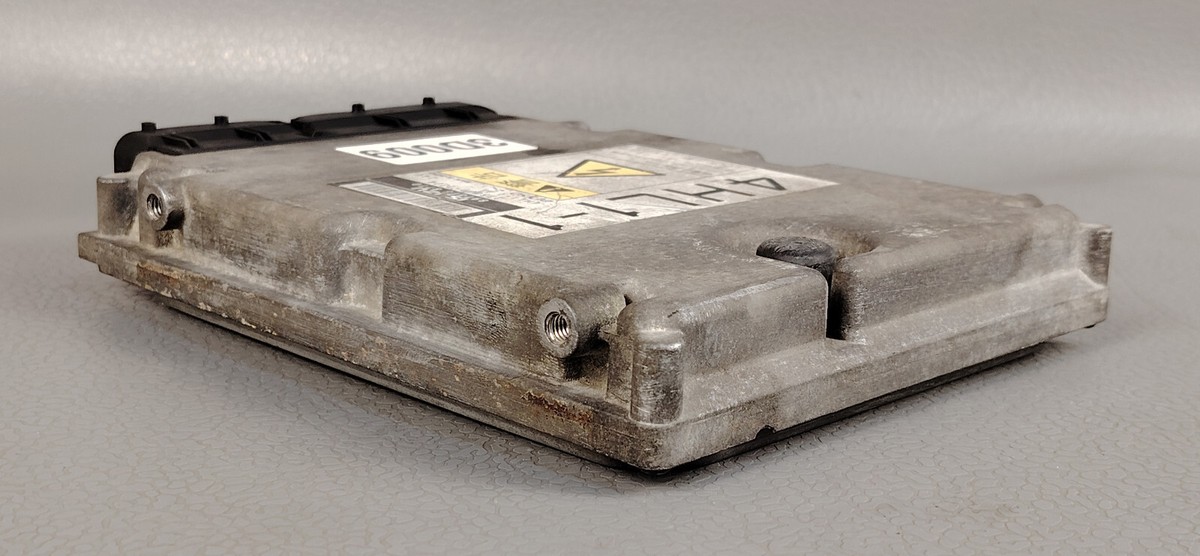 ISUZU ELF NKR NPR 4HL1-1 24V DIESEL ENGINE CONTROL UNIT ECU ISUZU ELF NKR NPR 4HL1-1 24V DIESEL ENGINE CONTROL UNIT ECU