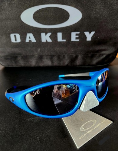 LIKE NEW OAKLEY STRAIGHT JACKET GEN 1.0 ELECTRIC BLUE FRAME BLACK IRIDIUM LENSES - Picture 1 of 11