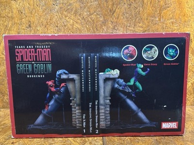 Spider-Man Vs Green Goblin Bookend Marvel Product