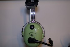 David Clark - Aviation Headset Series H3332 - Thick Elastic Chord &amp; Durable Base