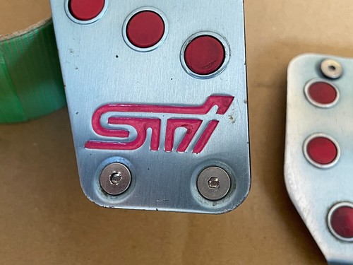 SUBARU STi MT Pedal Cover set (Impreza GC GD Legacy BE BL Forester) (Light Blue) - Picture 3 of 14