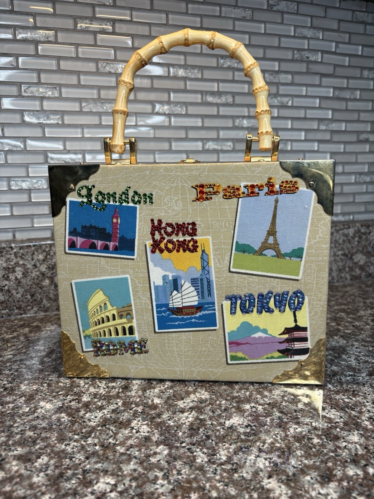 BUENO Cigar Box Purse Bamboo handle Cel Phone Wallet Pockets Cute