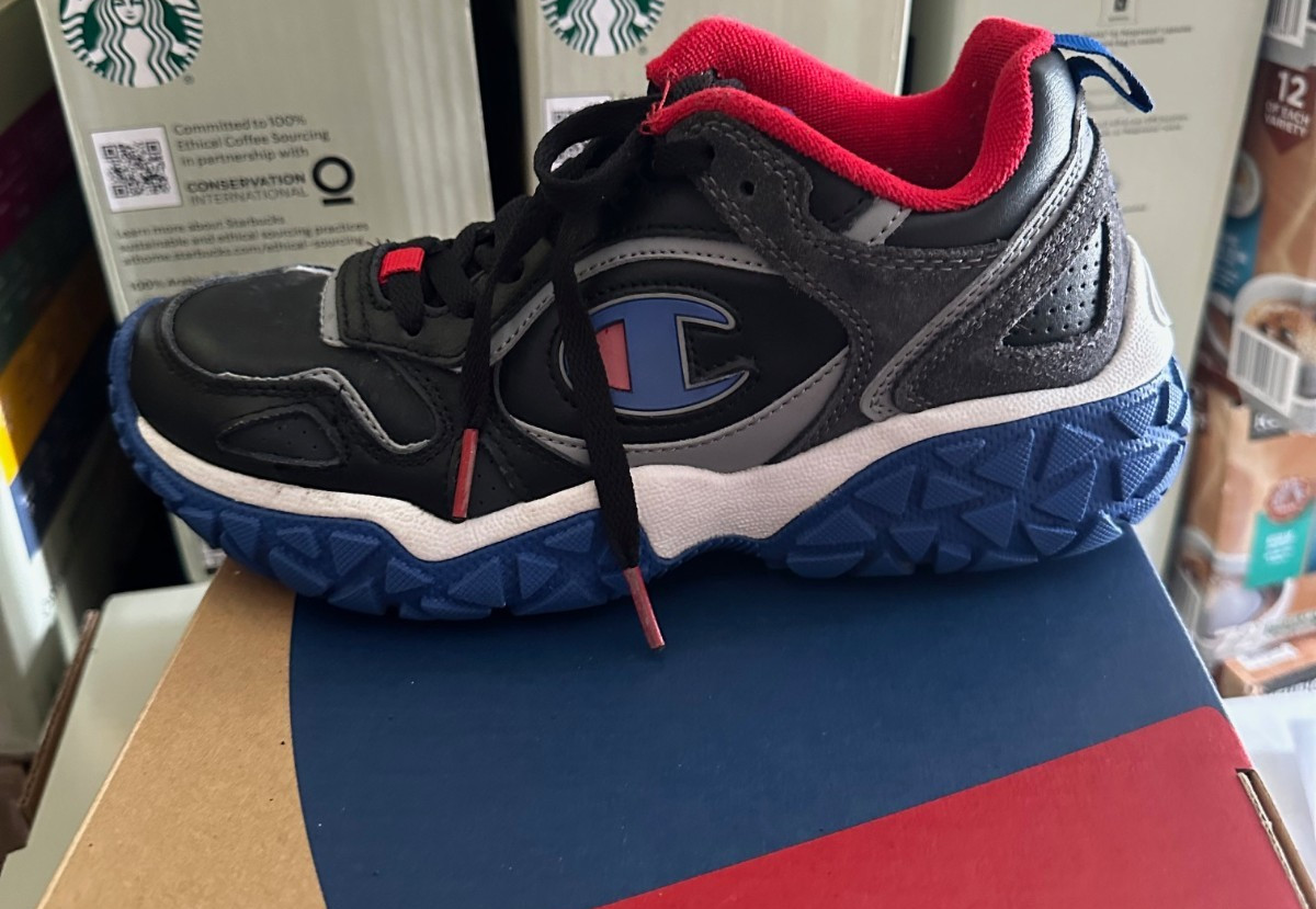 Black Blue Red Size 5 M Us