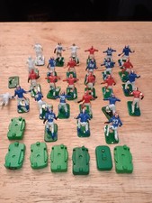 VINTAGE TUDOR ELECTRONIC FOOTBALL TEAM AND BA...