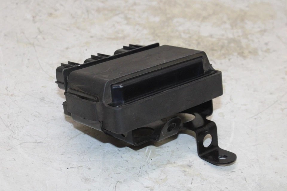 17-19 KAWASAKI Z650 EX650GJ OEM FUSE RELAY BOX MODULE - Image 4 of 4