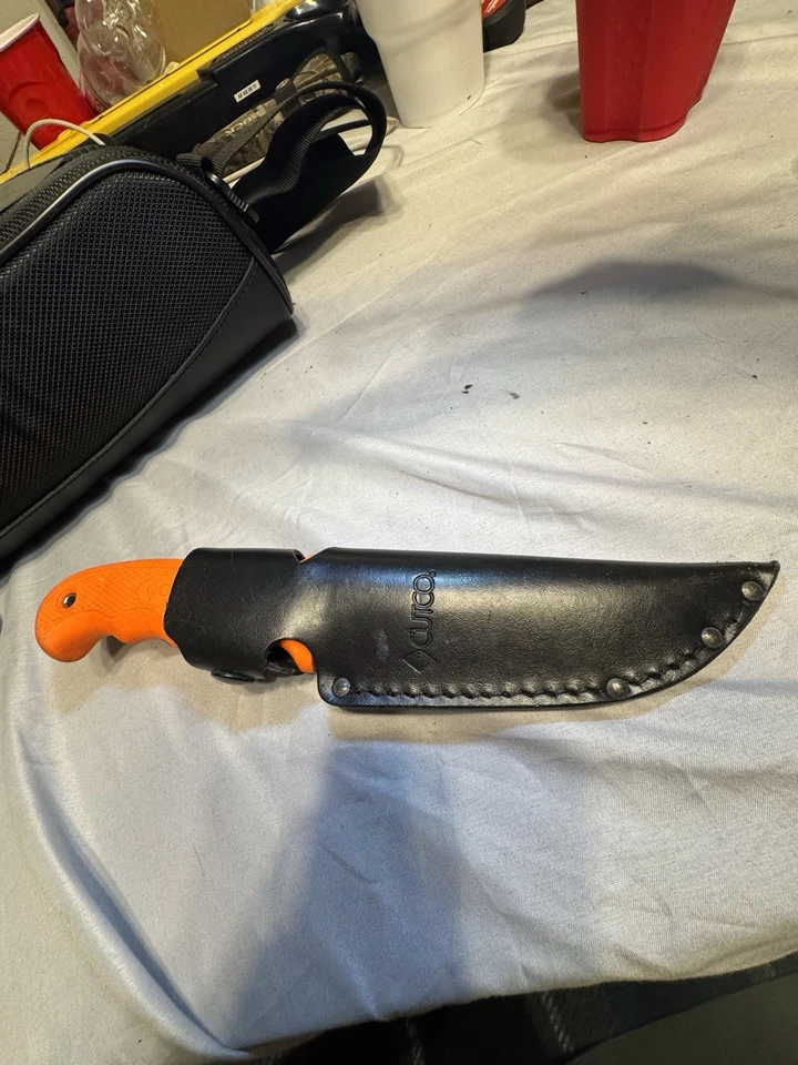 Cutco 5718JI Orange Handled Serrated Edge Fixed Blade Hunting Knife - Image 3 of 4