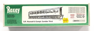ROXEY ''OO'' SPUR 4C155 SR MAUNSELL CORRIDOR 3RD COACH KIT