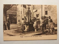 Fiuggi (Frosinone). Fontane del Colle con Costumi Ciociari.