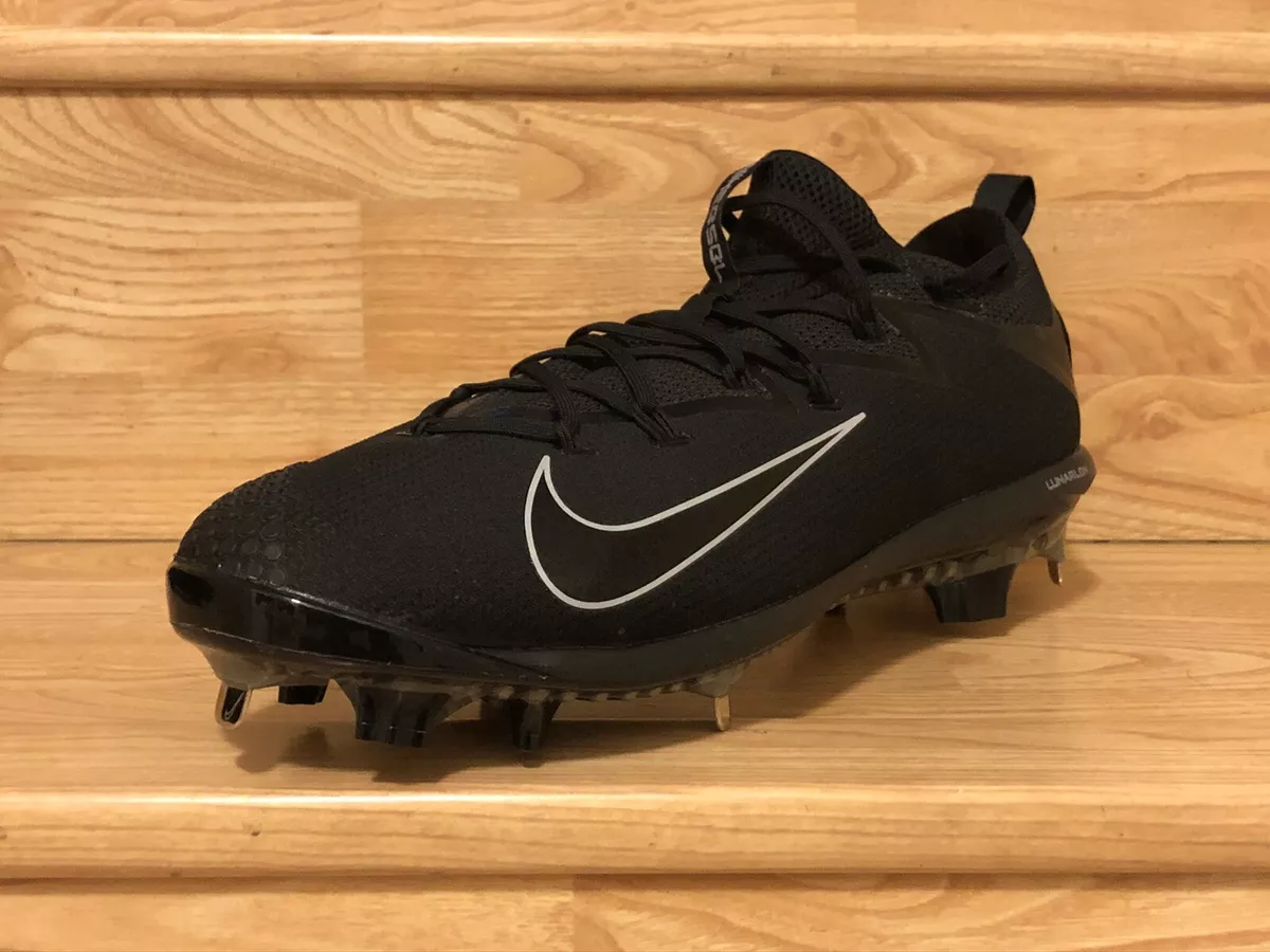 All black hotsell baseball cleats