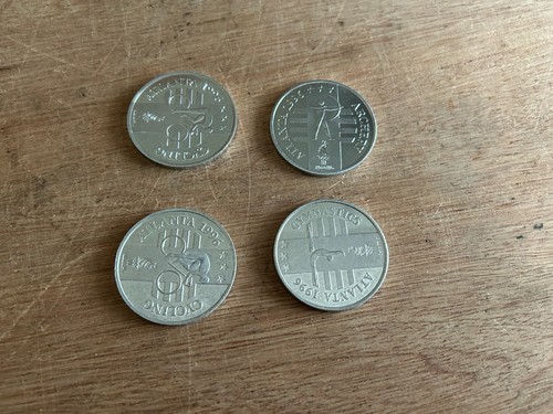 Lotto cassetti spazzatura Olimpiadi spilla bavero spilla FOB gettone moneta cintura fibbia toppa vintage - Foto 8 di 24