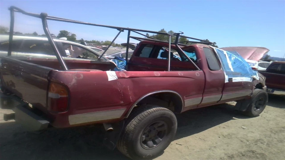 Used Front Suspension Stabilizer Bar fits: 1998 Toyota Tacoma Front 4x2 PreRunne Foto 2 de 4