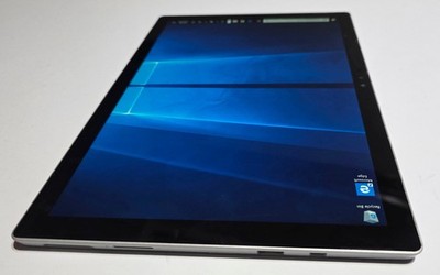 Microsoft Surface Pro 4 12.3