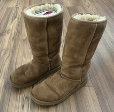 Size 8 UGG CLASSIC TALL II CHESTNUT SUEDE SHEEPSKIN WOMEN'S BOOTS