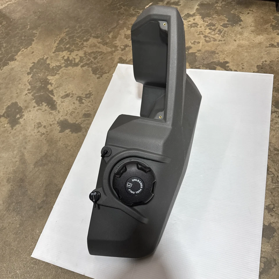 Tanque de combustible para mano izquierda Husqvarna 589997113 589977101 para cortadoras de césped OEM Foto 2 de 4