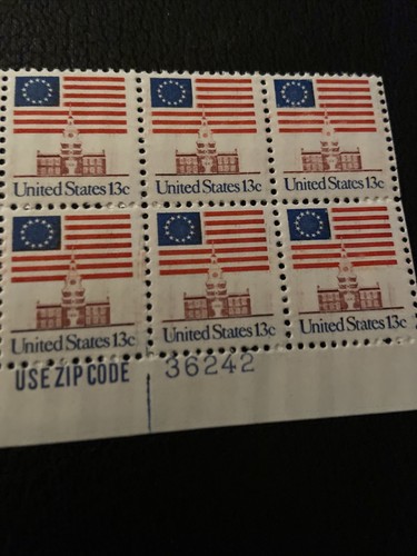 US 1975 13c Flag over Independence Hall Plate Block of 6 Scott #1625 MNH - Picture 3 of 3