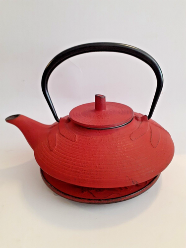 Cast Iron Japanese Dragonfly 17 oz Tea Kettle Pot Teapot Red Cinnabar Teavana - Picture 3 of 4