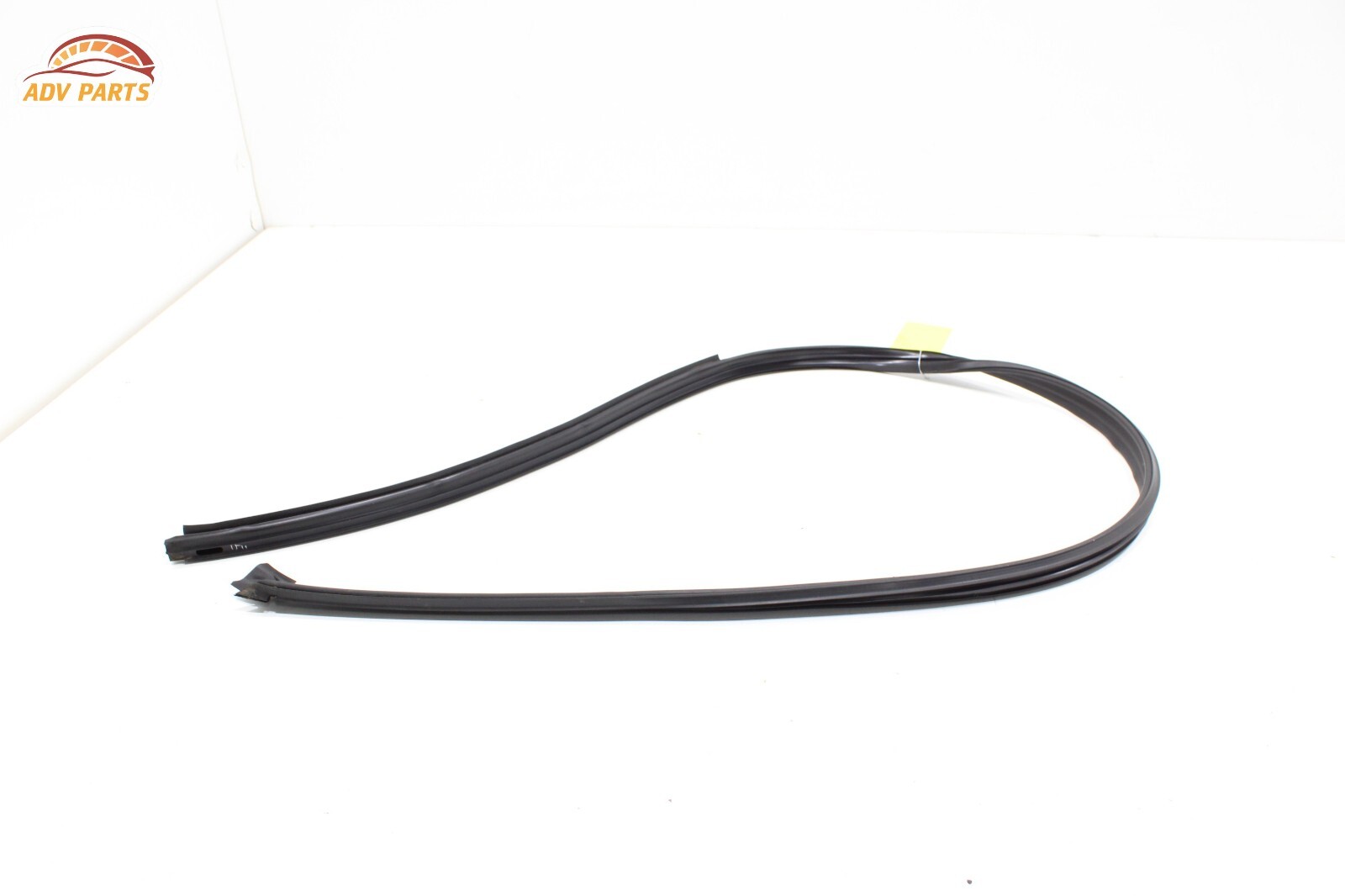 Maserati Levante 2017-2020 Front Right Lower Door side seal