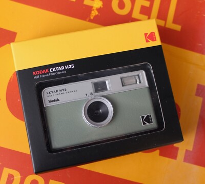 Kodak Ektar H35 Half Frame 35mm Film Reusable Sage Compact Camera - Retro Vibes