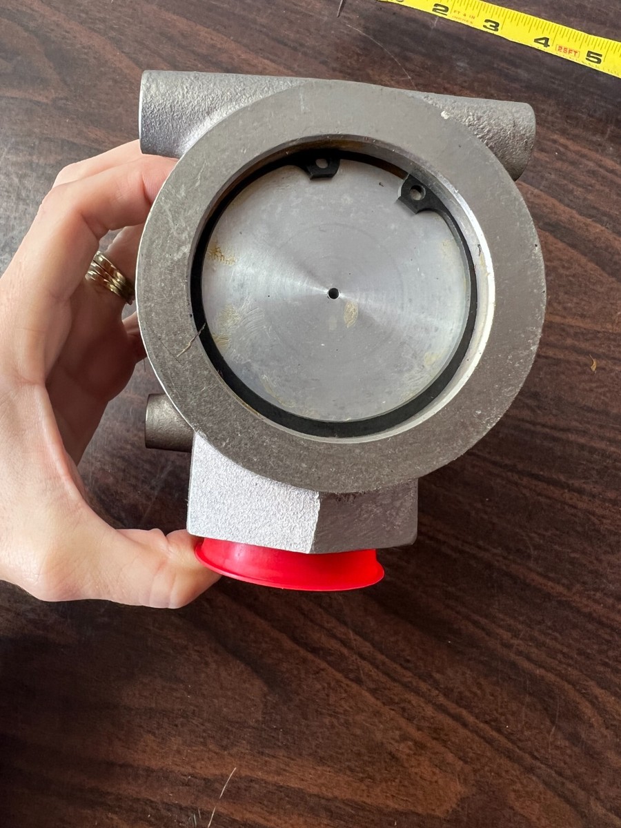 RLVA 25683-001-2-00 Turbo Valve 0101 236 Relay Valve 35036 F
