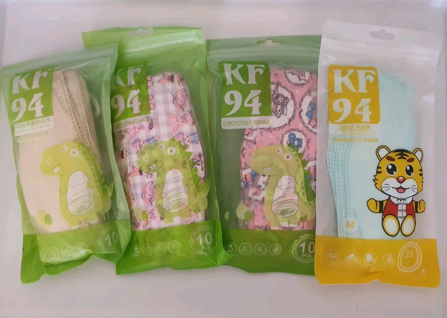 KF94 Kids 3D Protection Disposable Face Masks for Age 4-12 (10 pc packs x4) New