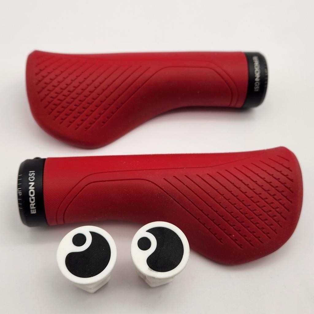 Ergon GS1 Evo Large Handlebar Bicycle Grips Chili Red NO PACKAGE