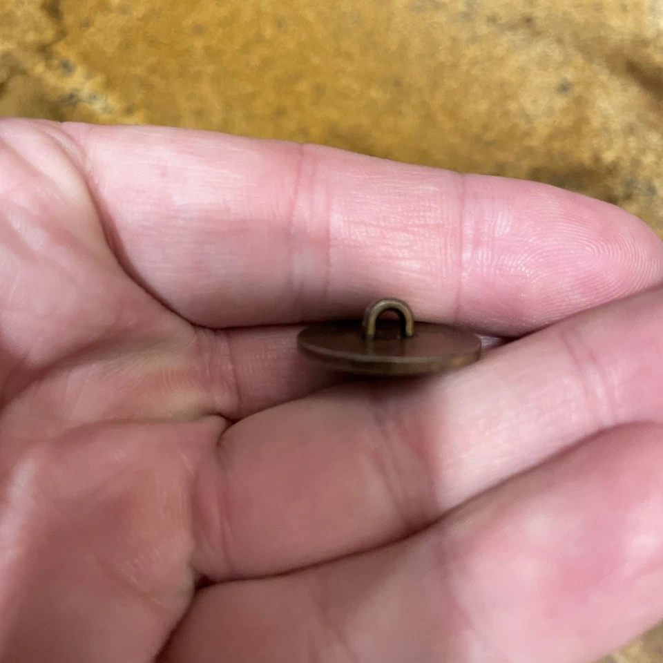 Brooks brothers REPLACEMENT BUTTONS set of 10 pewter silver metal logo fleece - Image 4 of 4