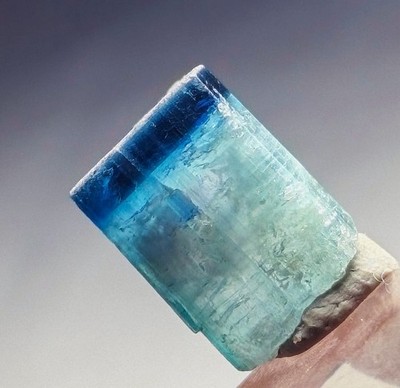 Beautiful Naturel Top Quality Ink Bluecap Bi Color Tourmaline Crystal From Afg