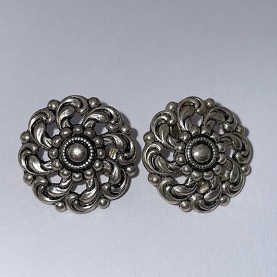 Vintage 835 Silber Ohrclips,6.4g,rund, D-1.8cm, graviertes Floral-Muster