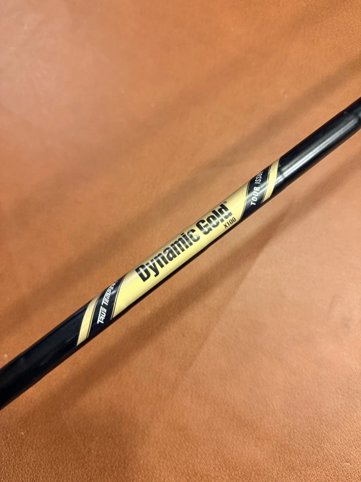 2025 Titleist T250U 3 Iron Dynamic Gold X100 Tour Issue Onyx — SEND OFFER!! - Image 4 of 4