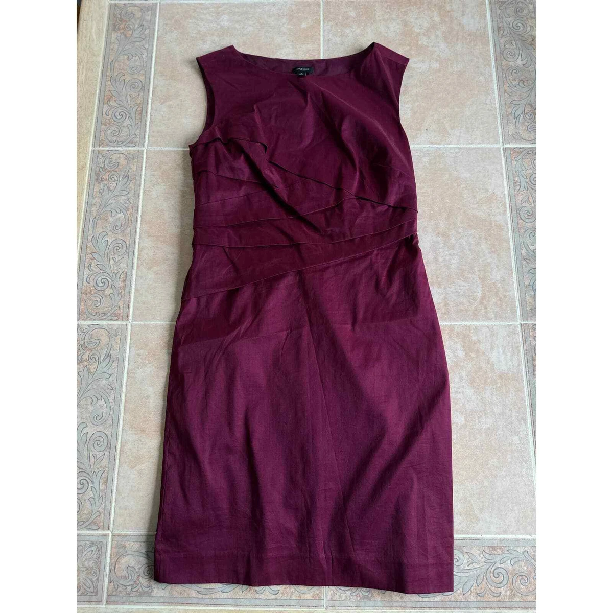 Ann taylor hotsell burgundy dress